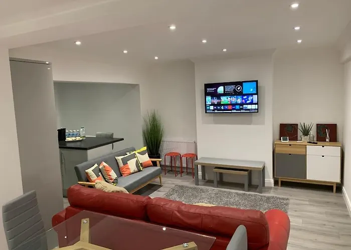 Beautiful 5Bedroom Hse-Contractor/Family/Corporate