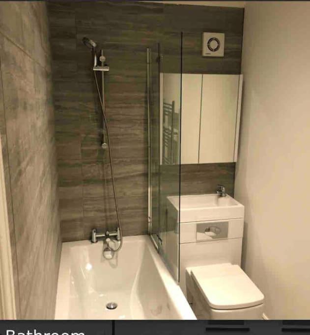 Holiday home Beautiful 5bedroom Hse-contractor/family/corporate *