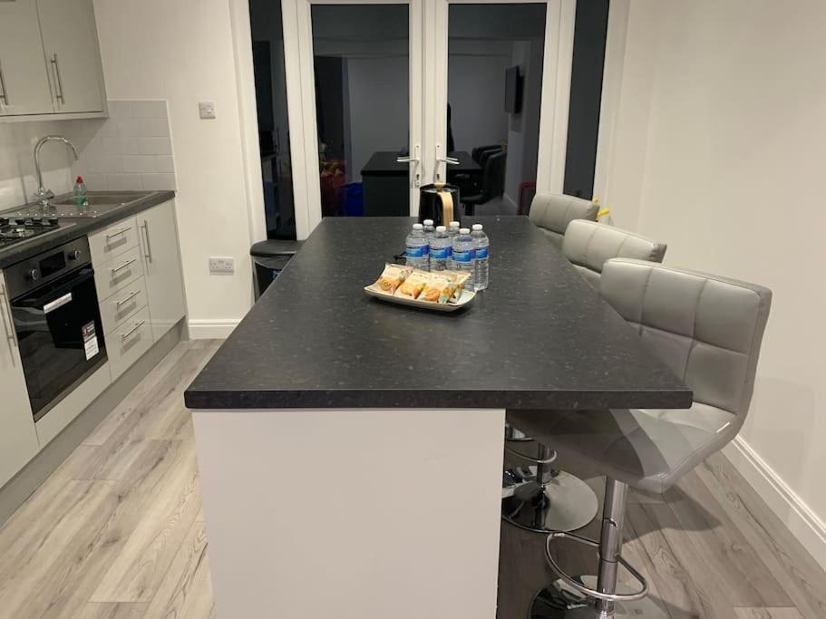 Beautiful 5bedroom Hse-contractor/family/corporate *